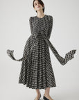 Exquise Geometric Patterned Midi Dress with Tie Detail - Porterist 2