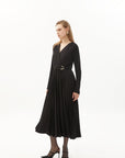Exquise Midi Pleated Stretch Black Knit Dress - Porterist 3