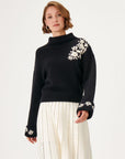 Contrast Floral Embroidered Woolen Black Knitted Sweater Fınal Item - Porterist 2