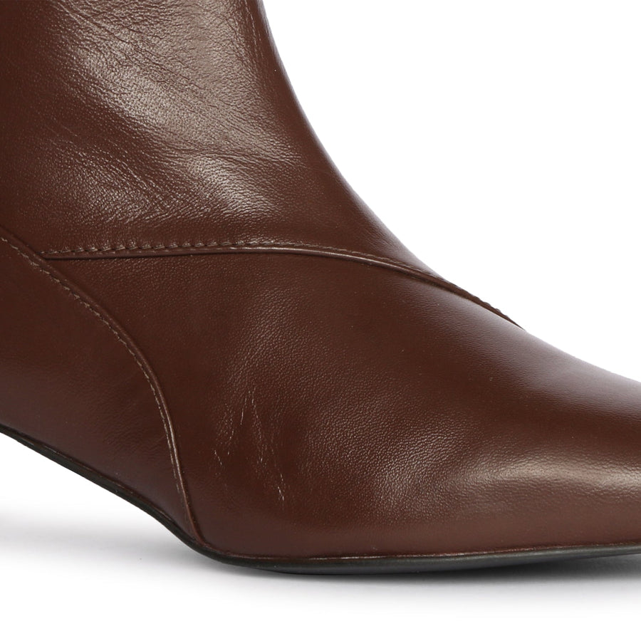 Future Brands Group Brown Sharron Ankle Boot  - Porterist 6