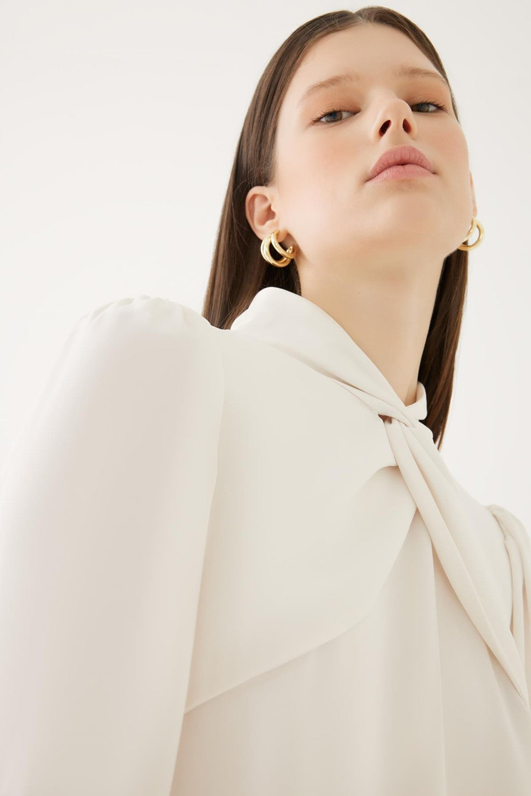 Exquise Bone Knot Detailed Blouse | Porterist