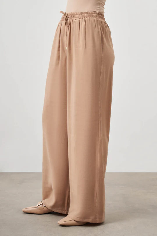 Mizalle Wide Leg Pants Beige Apparel Beige