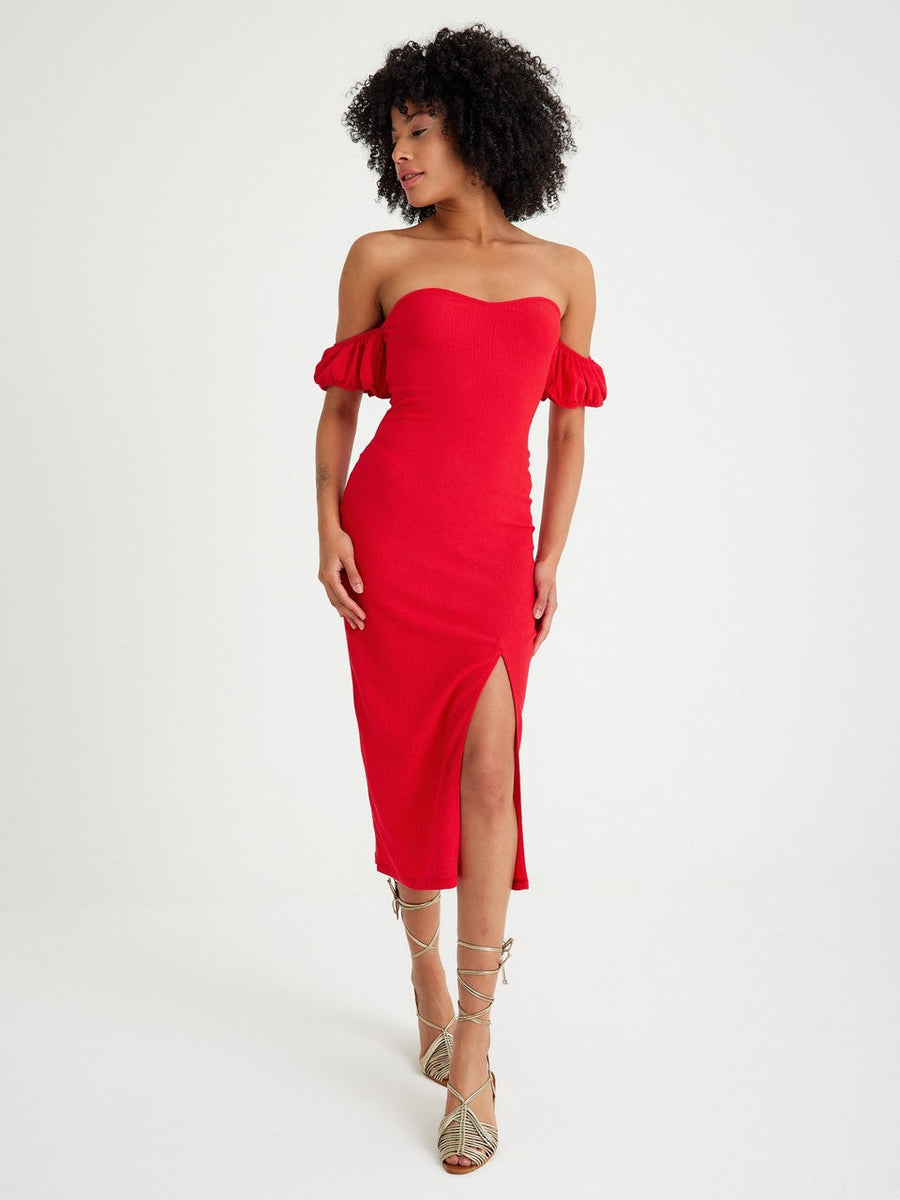Red Dress With Flexible Crumple Fabric Low Sleeve Detail Fınal Item - Porterist 1