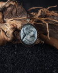 Hellegance Gray Necklace | Porterist