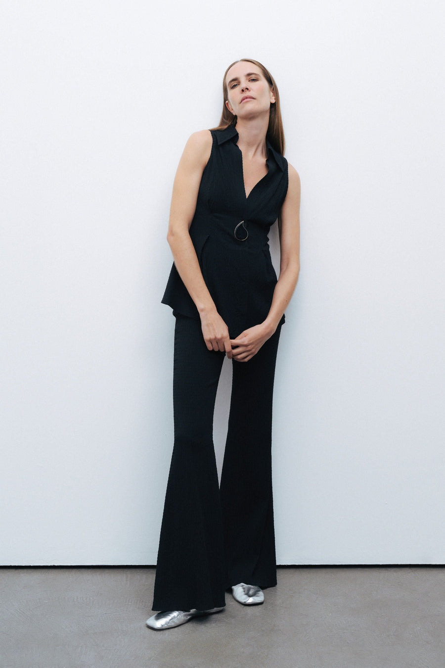 Black Accessory Detailed Blouse