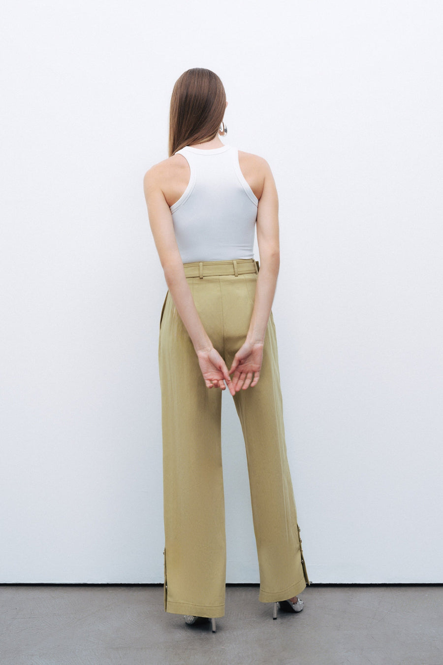 Green Metal Buckle Detailed Belted Pants