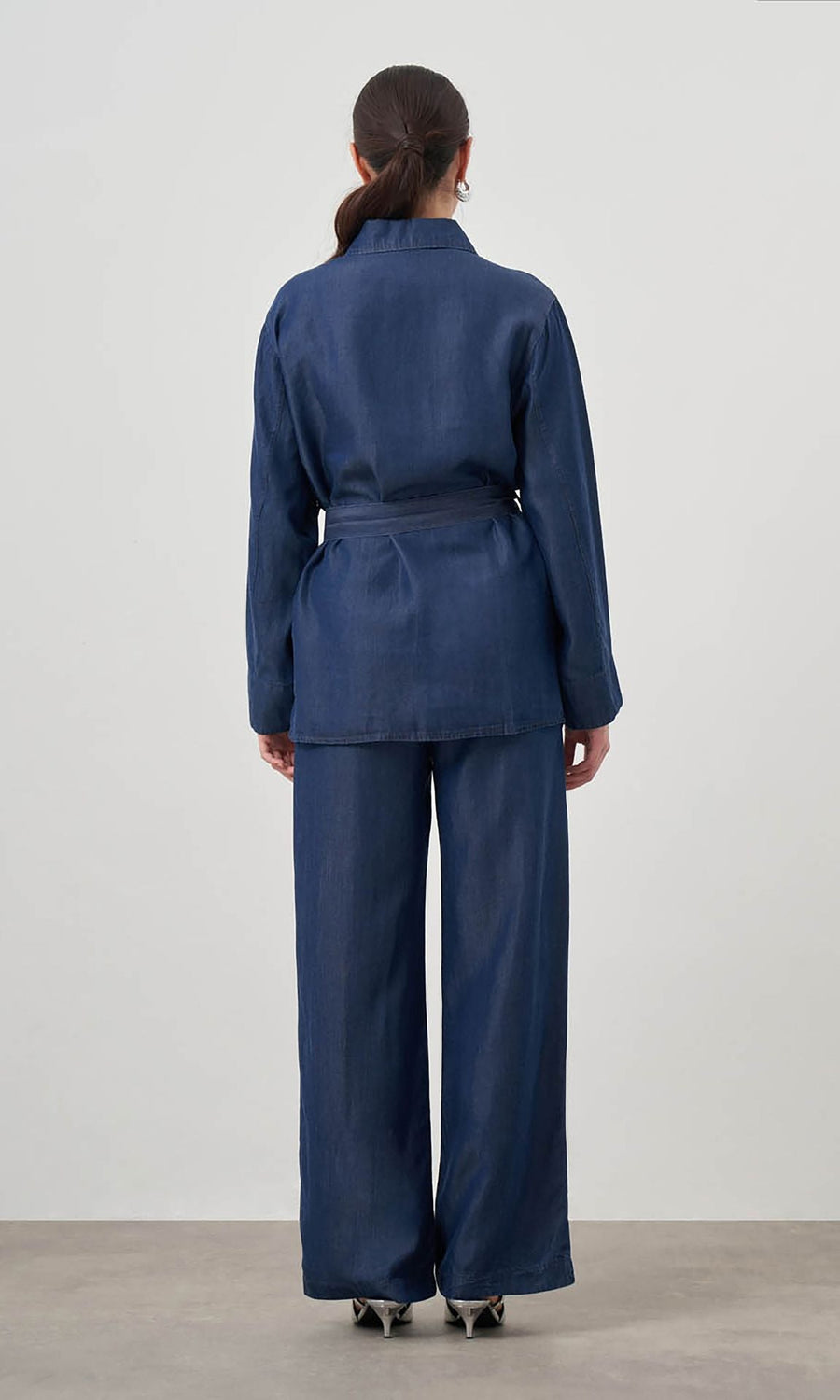 Mizalle Denim Belted Blouse Indigo Apparel Indigo M 