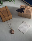 Hellegance Gray Necklace | Porterist