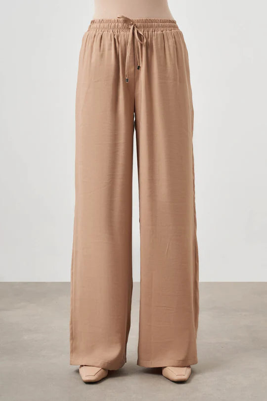 Mizalle Wide Leg Pants Beige Apparel Beige