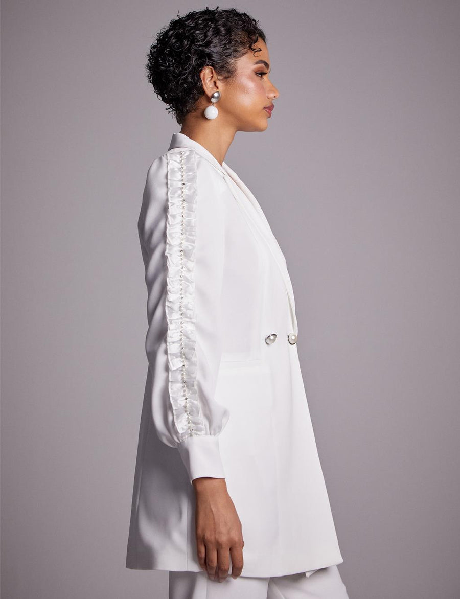 Double Suit with Embroidered Sleeves Ecru