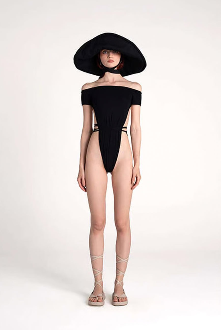 Black Deep V - neck Waist - tied Strapless Bodysuit