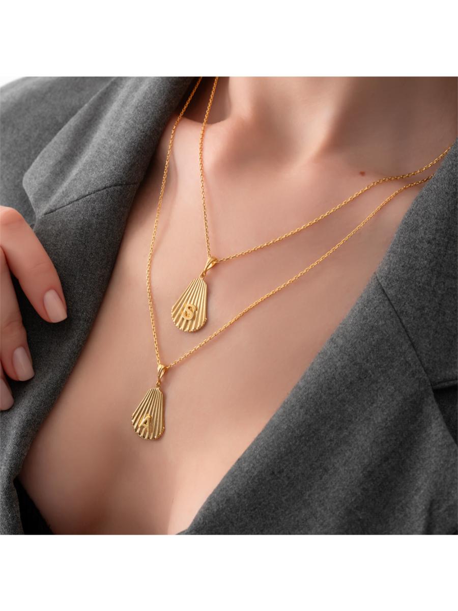 Initial Necklace Gold | Porterist