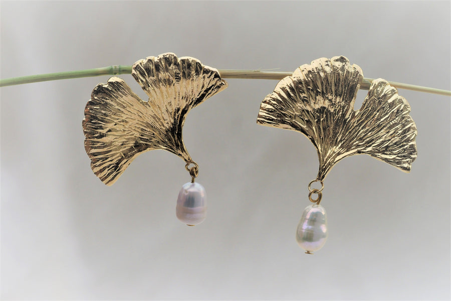 Ginkgo Biloba Pearl Earring | Porterist