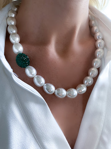 Pearl Crystal Green Ball Necklace