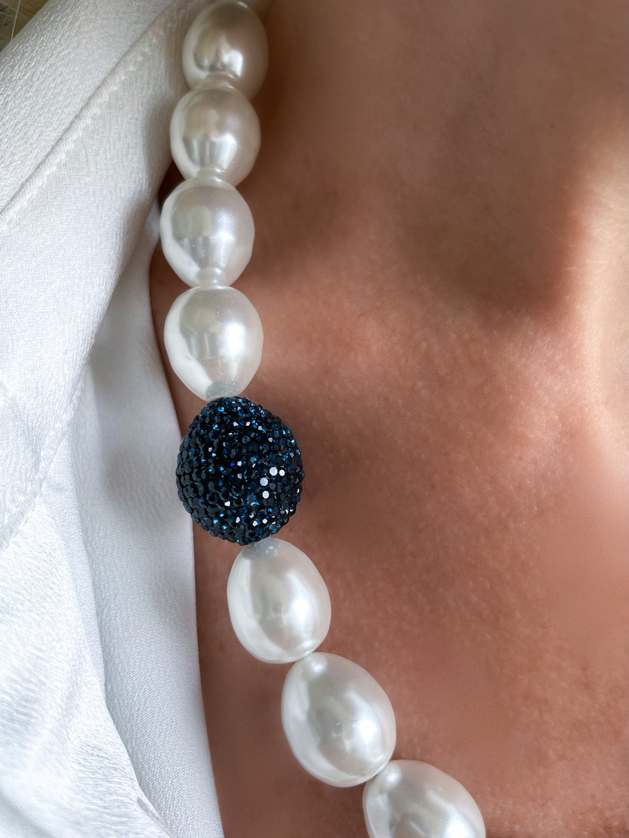 Pearl Crystal Navy Ball Necklace