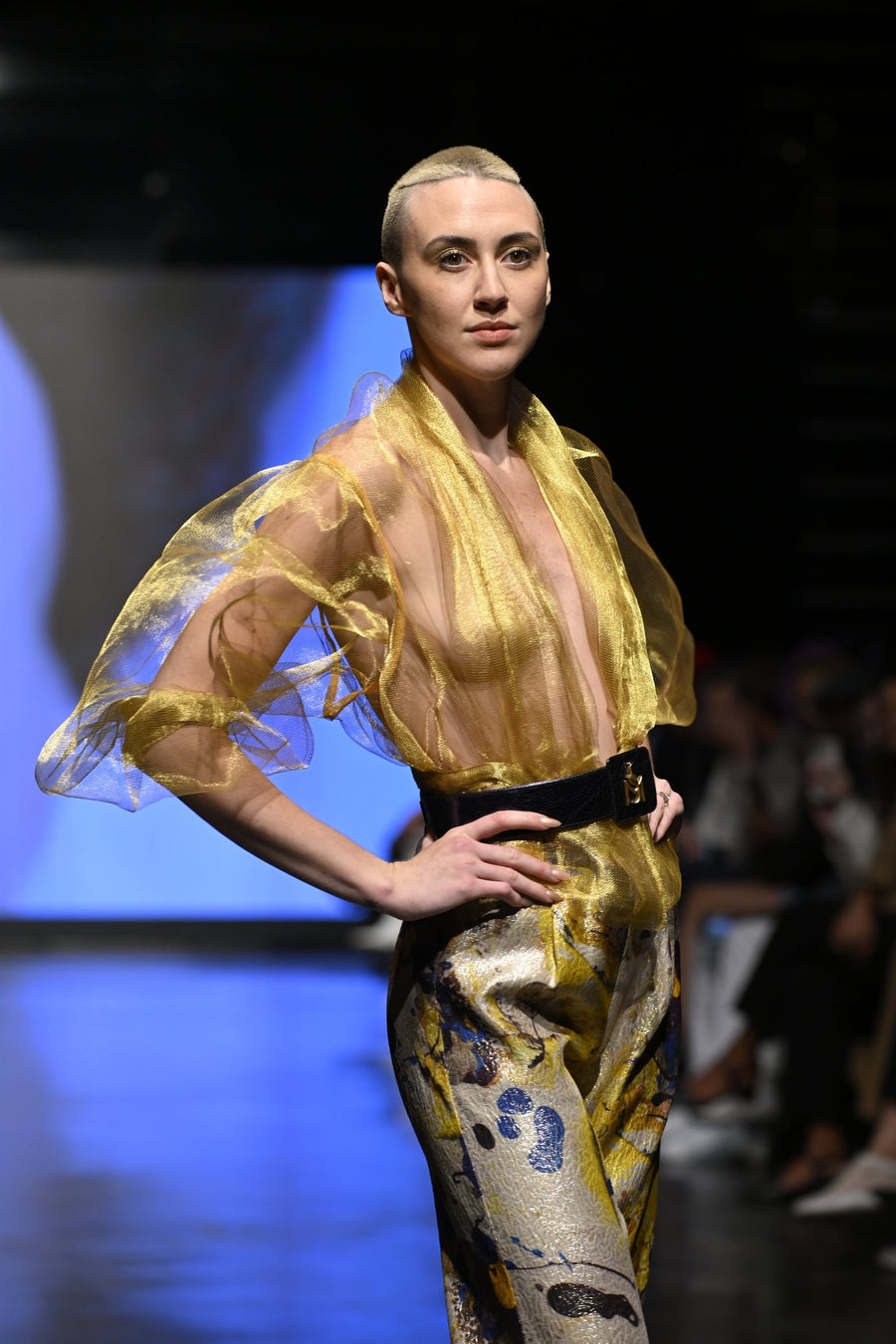 Blouse Transparent Gold