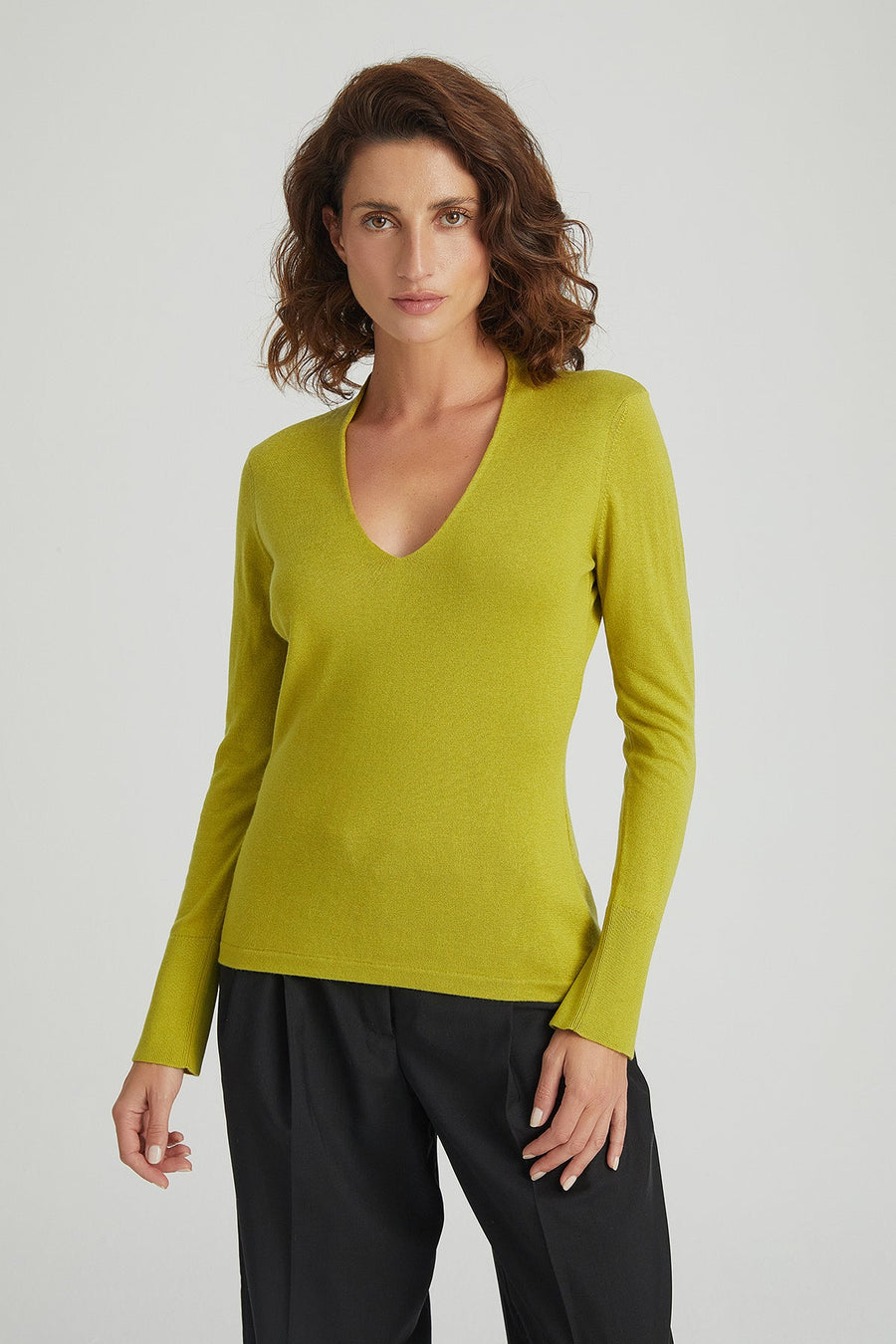 Wasabi Green Zoe Silk Cashmere Deep V Neck Sweater Fınal Item - Porterist 3