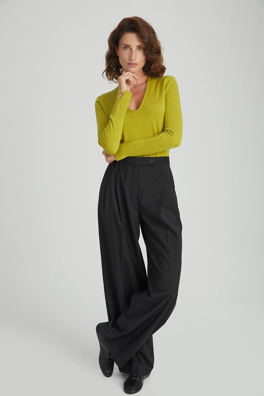 Wasabi Green Zoe Silk Cashmere Deep V Neck Sweater Fınal Item - Porterist 5