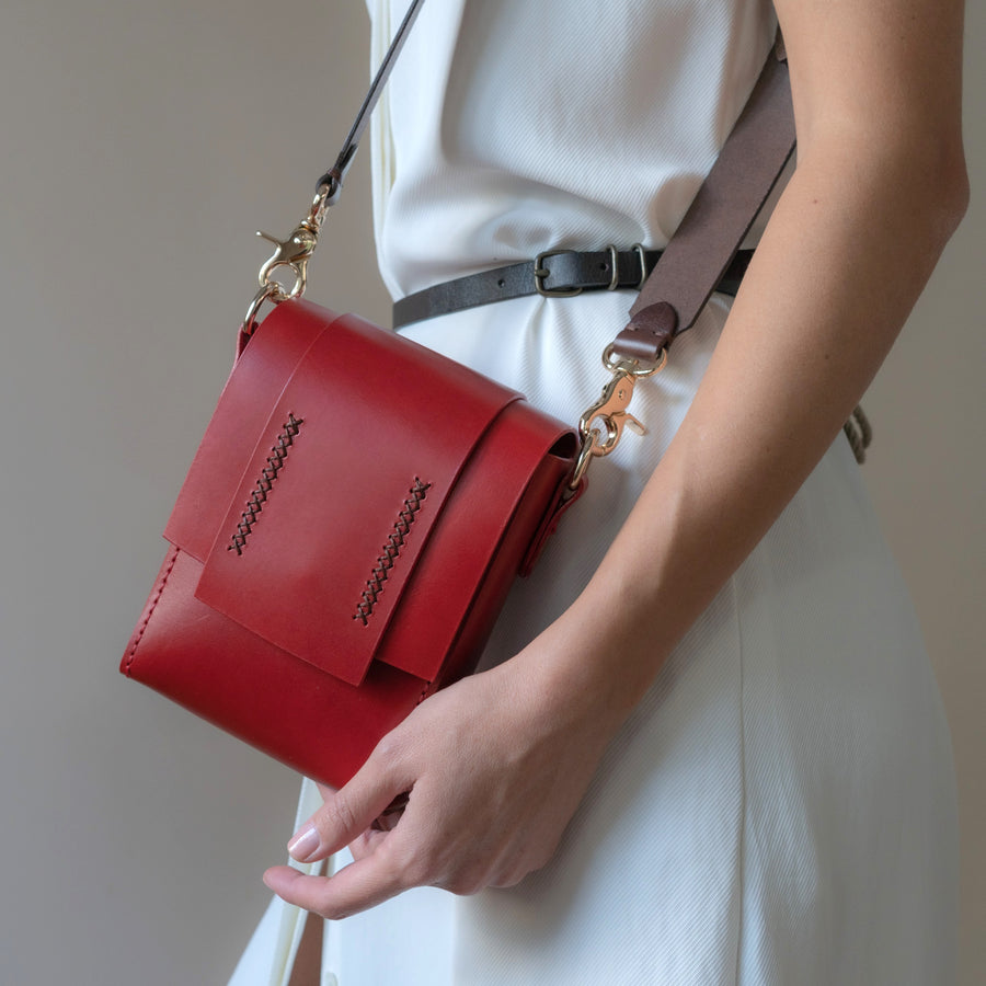 Tri Vertical Red Leather Shoulder Bag | Porterist