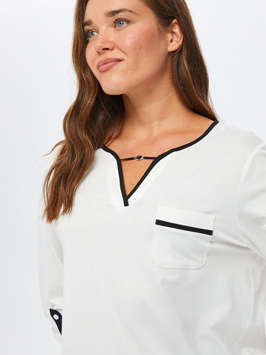 Ivory Long Sleeve T-shirt With Color Block 67608 | Porterist