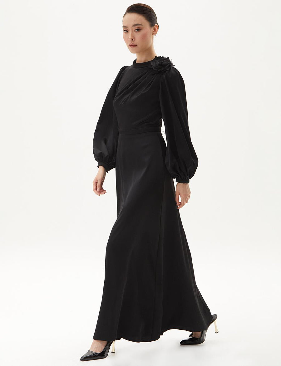 Black Satin Dress With Rose Motif Fınal Item - Porterist 4