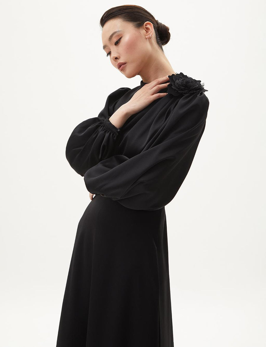 Black Satin Dress With Rose Motif Fınal Item - Porterist 5
