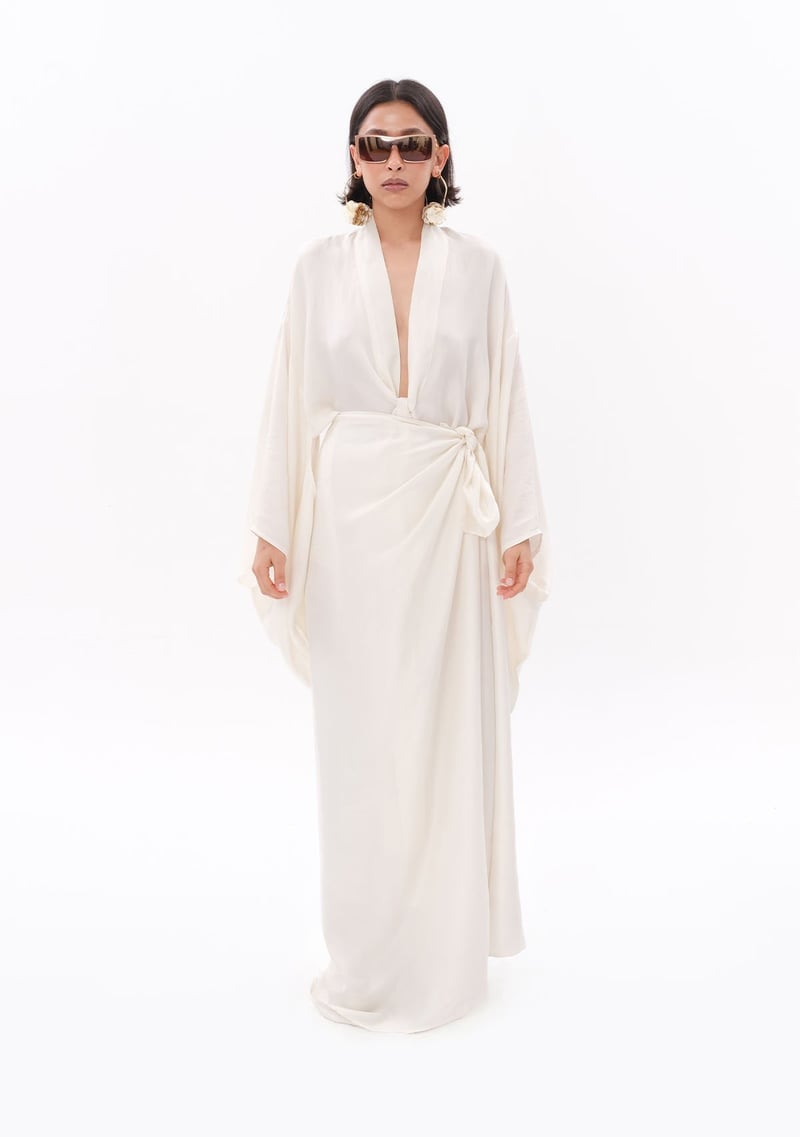 White Tencel Kimono  - Porterist 1