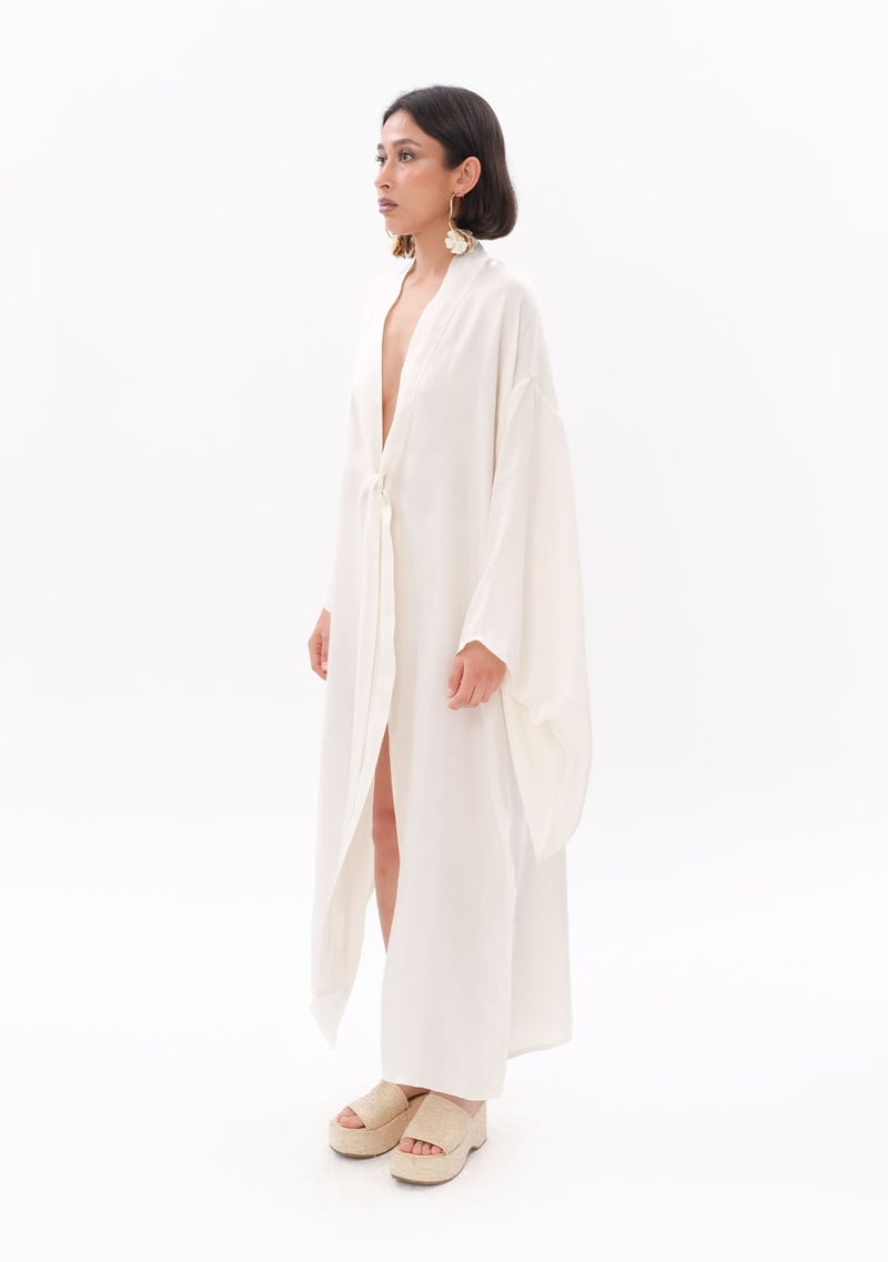 White Tencel Kimono  - Porterist 6