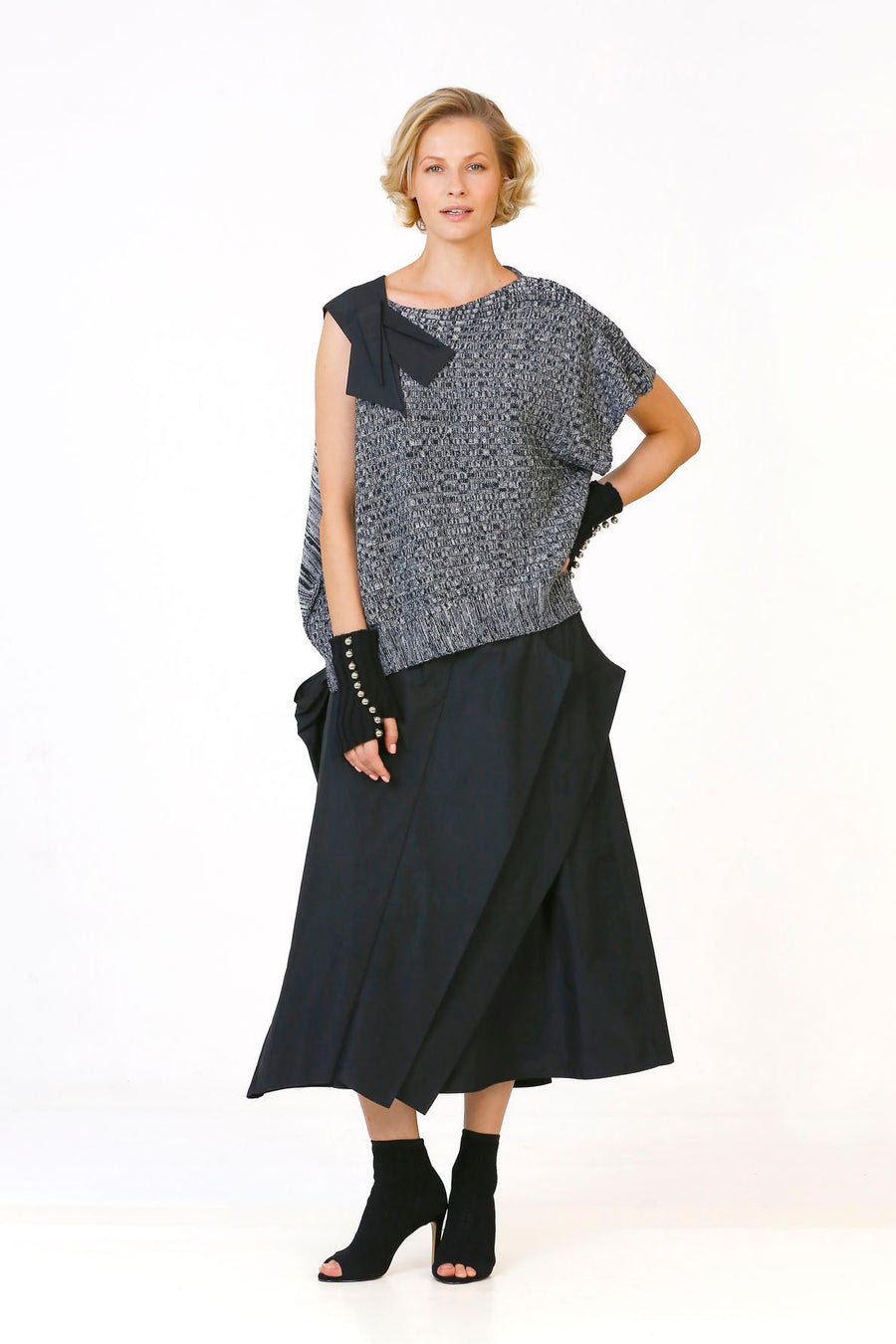Ruched Shoulder Knit with Taffeta Detail Gray  - Porterist 1