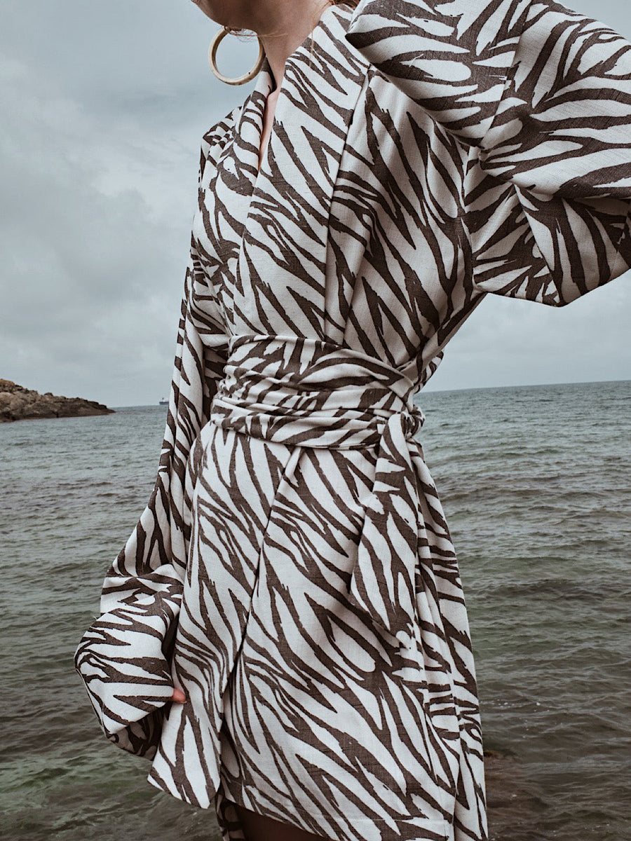 Black Zebra Kate Kimono Dress | Porterist
