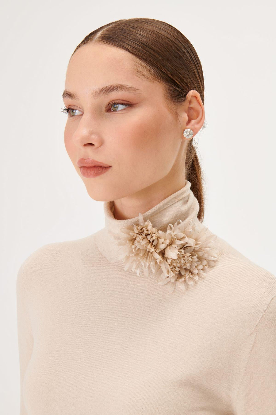 Flower Brooch Detail Turtleneck Knitted Sweater Fınal Item - Porterist 2