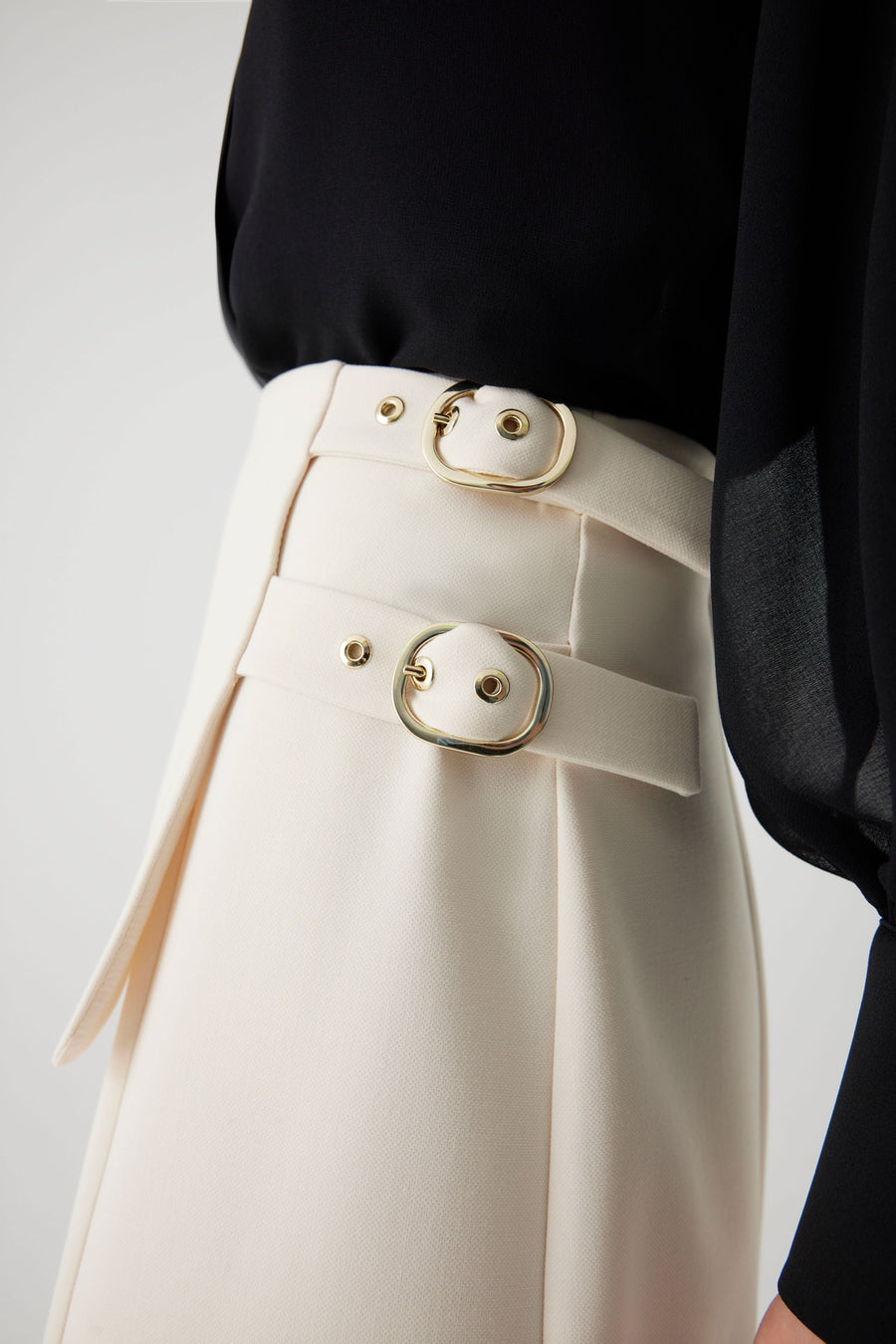 Exquise  Bone Skirt with Belt Detail - Porterist 2
