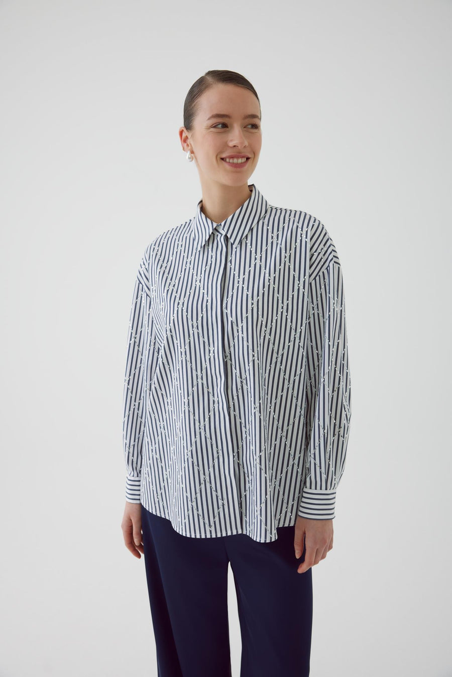 Exquise  OVersize Striped Navy Blue Shirt - Porterist 4