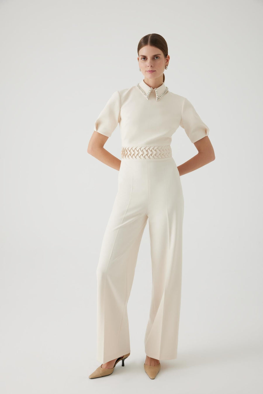 Exquise  Regular Bone Jumpsuit with Stone Collar - Porterist 1