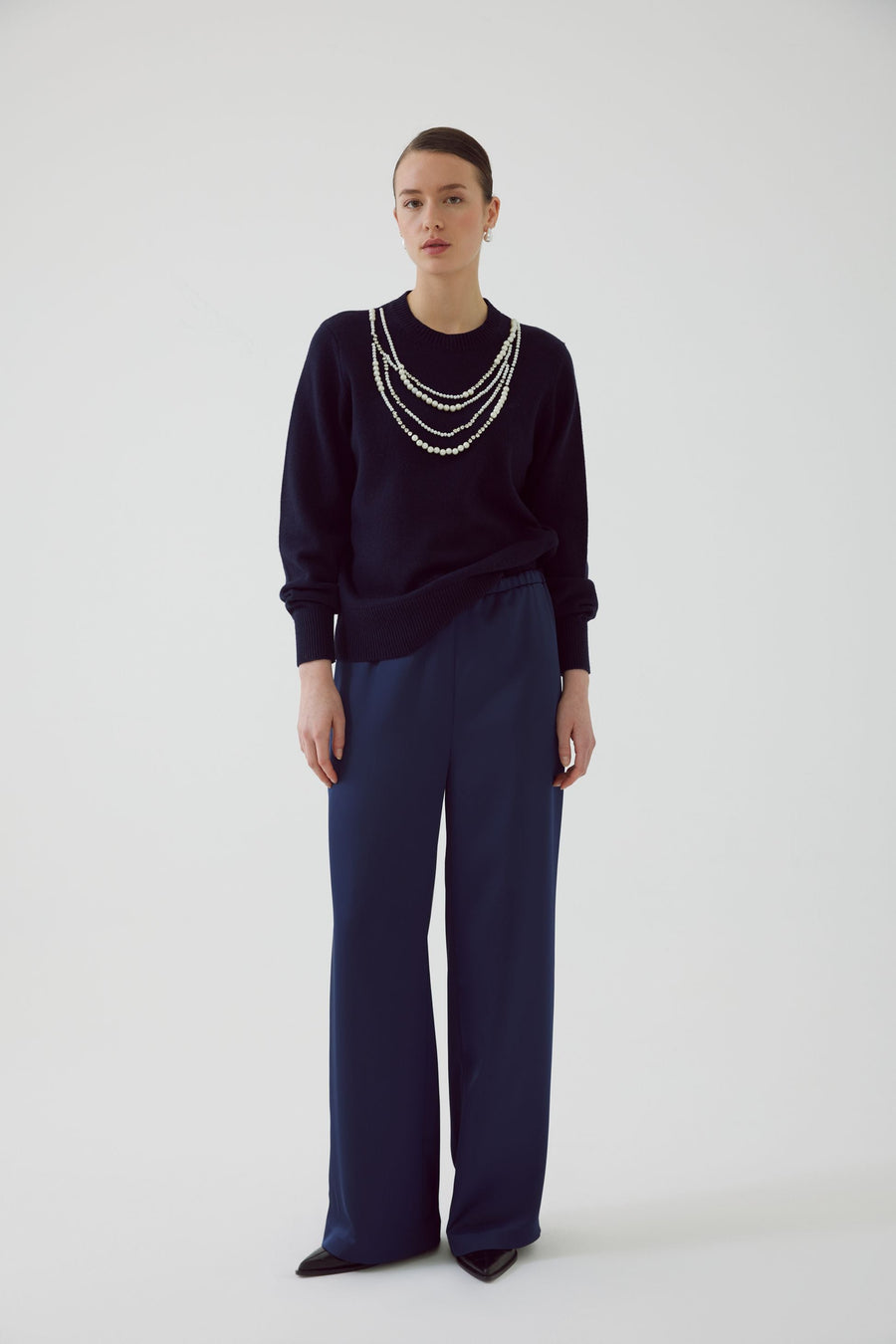 Exquise  Regular Navy Knitted Blouse with Bead Accessories - Porterist 3