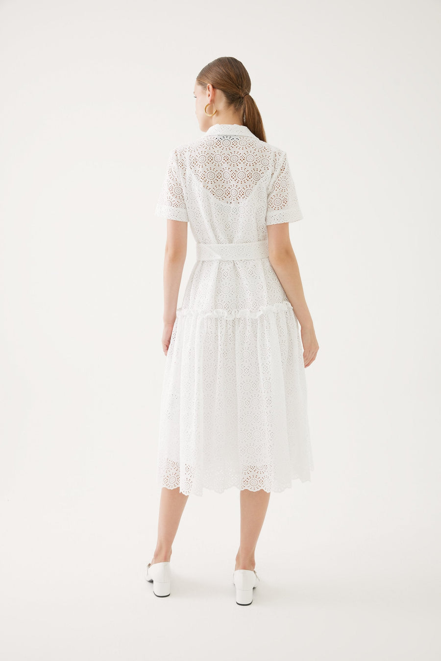 White Embroidered Eyelet Shirt Collar Dress With Belt