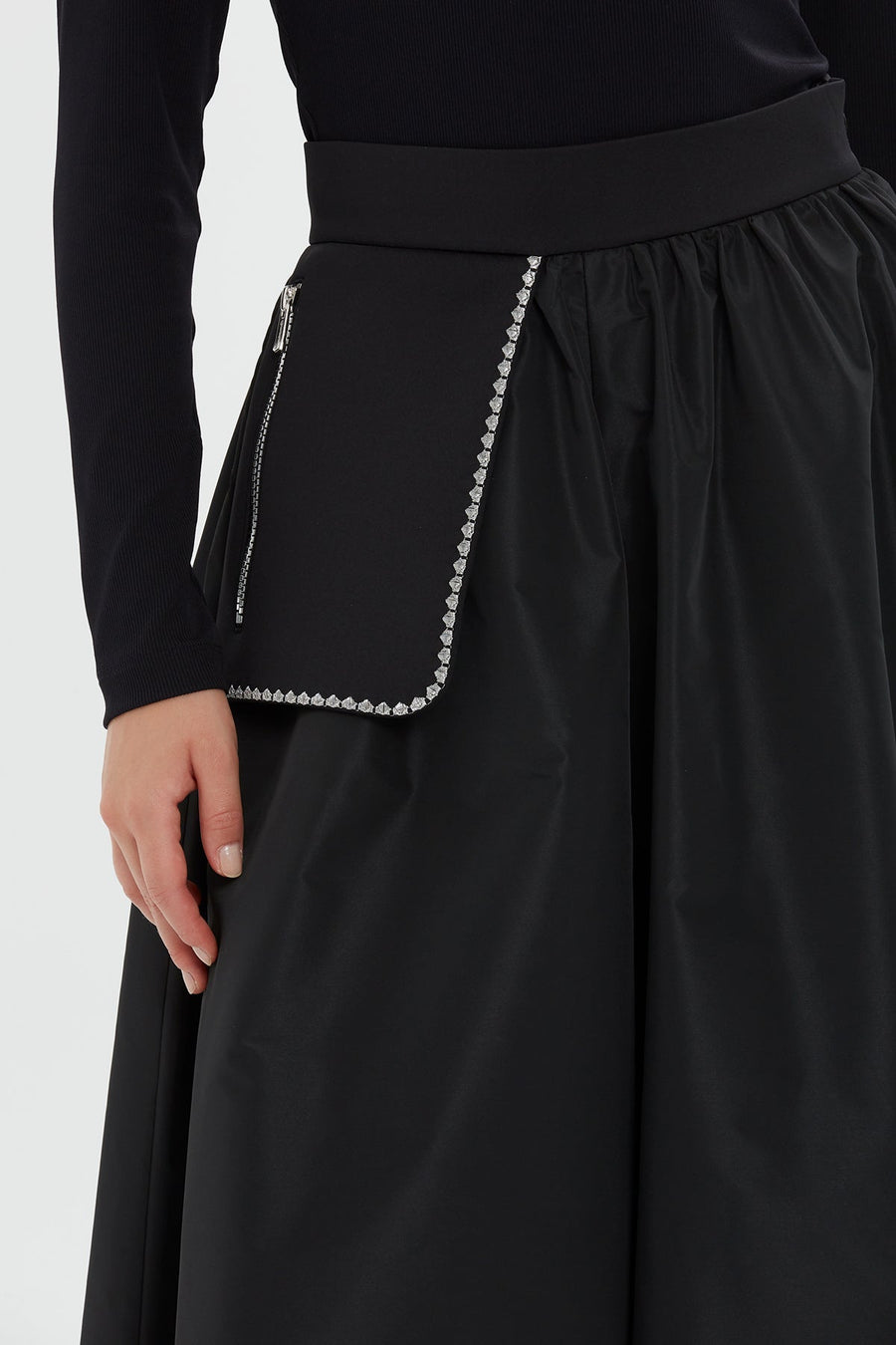 Belted Patch Pocket Embroidery Detail Long Skirt Black