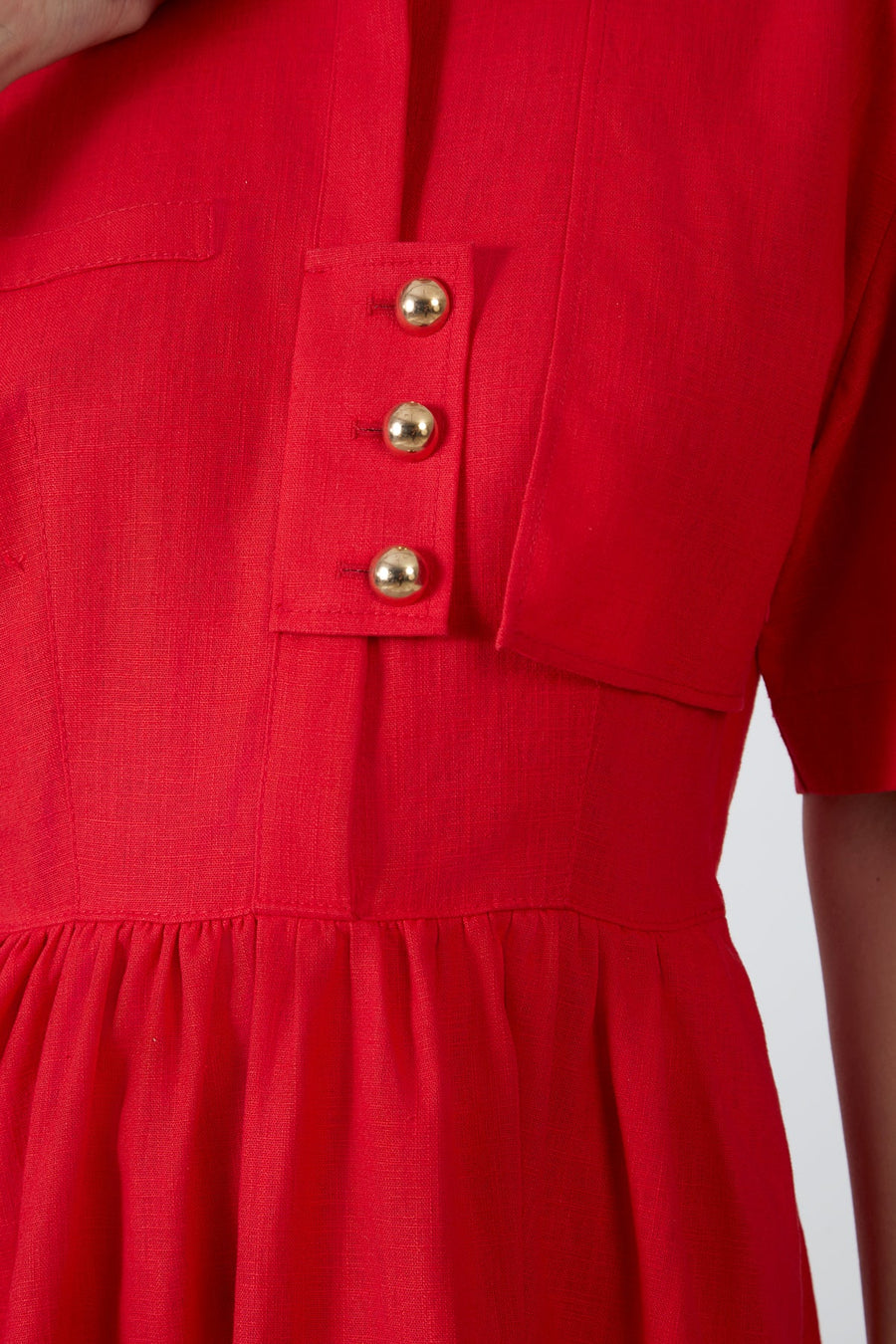 Gizia Midi Length Linen Red Dress With Gold Button Detail- Porterist 2