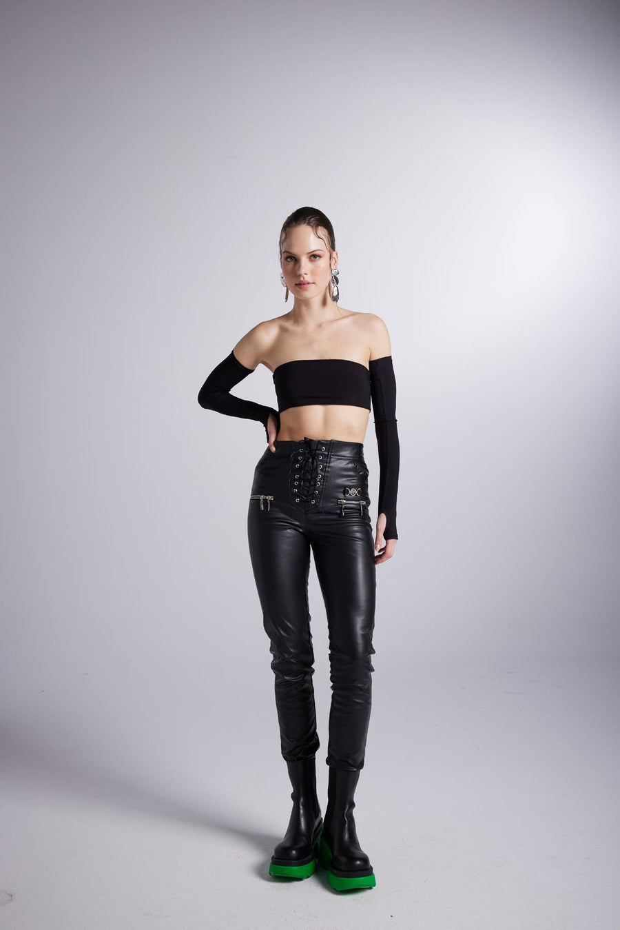 Rebel Leather Pants Black  - Porterist 1