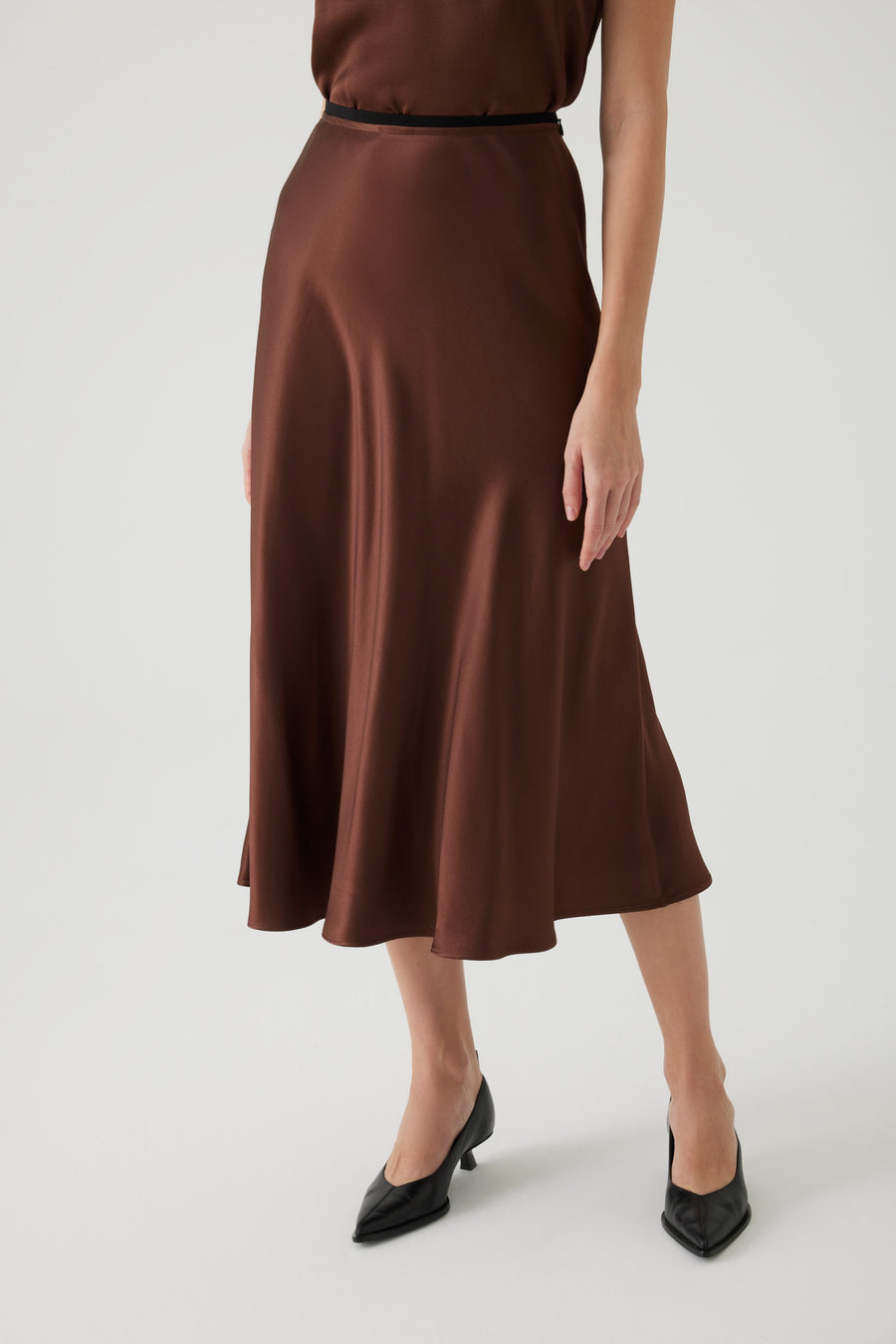 Exquise  Satin Midi Brown Skirt - Porterist 2