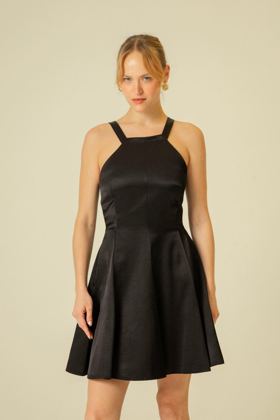 RUE Les Createurs Black Short Dress with Thin Straps & Pockets - Porterist 4