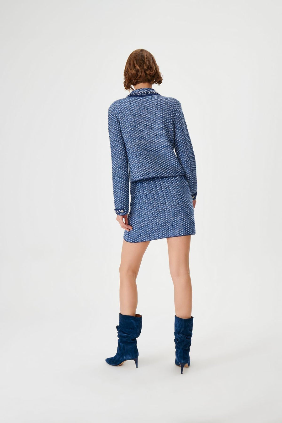 Blue Knitwear Skirt With Handmade Embroidery And Button