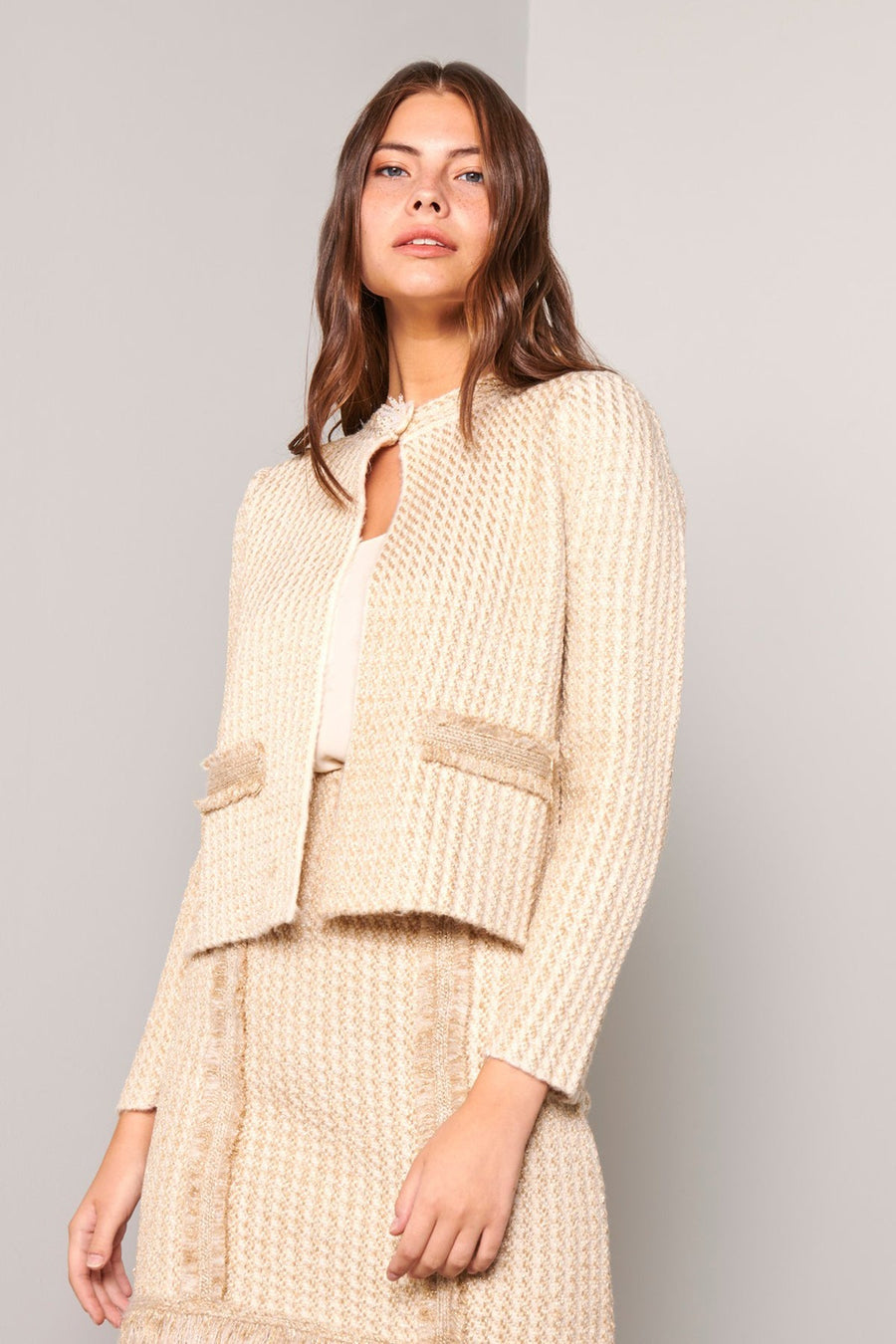 Brooch Detailed Tweed Jacket | Porterist