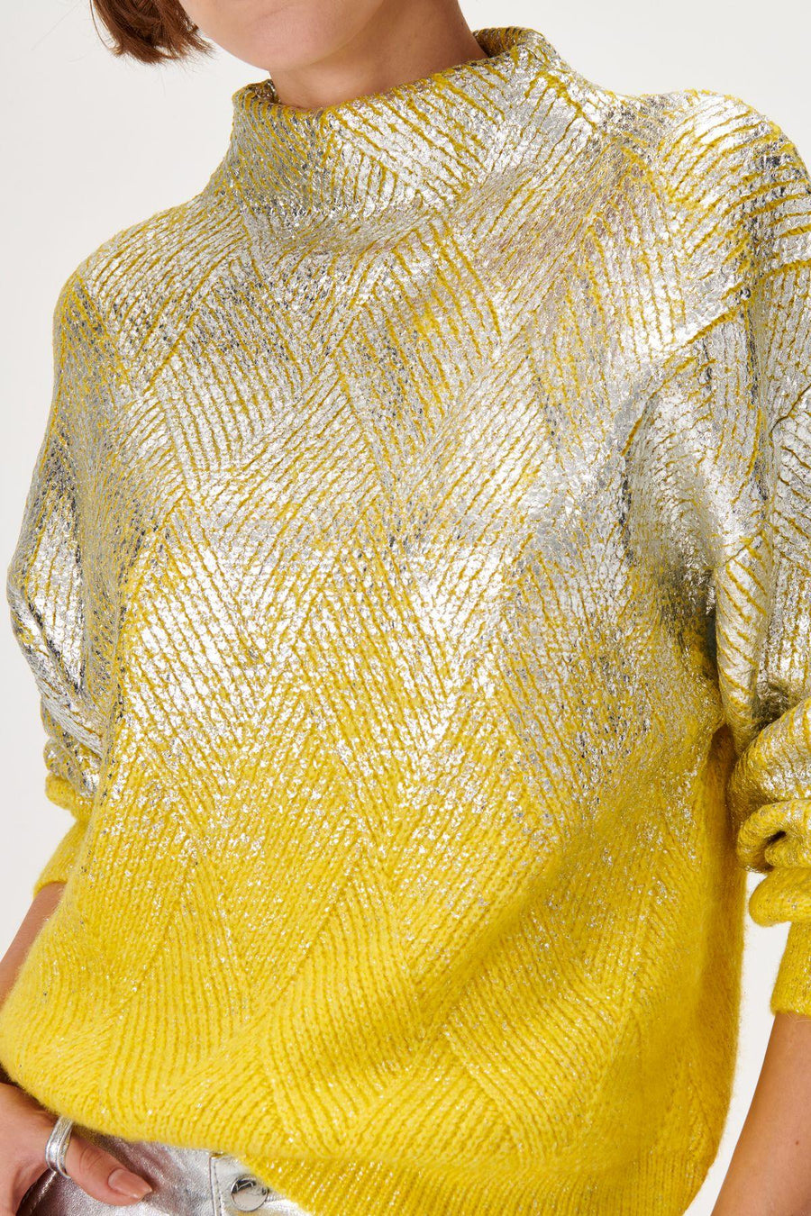 Shiny Print Crosshatch Knitted Sweater | Porterist