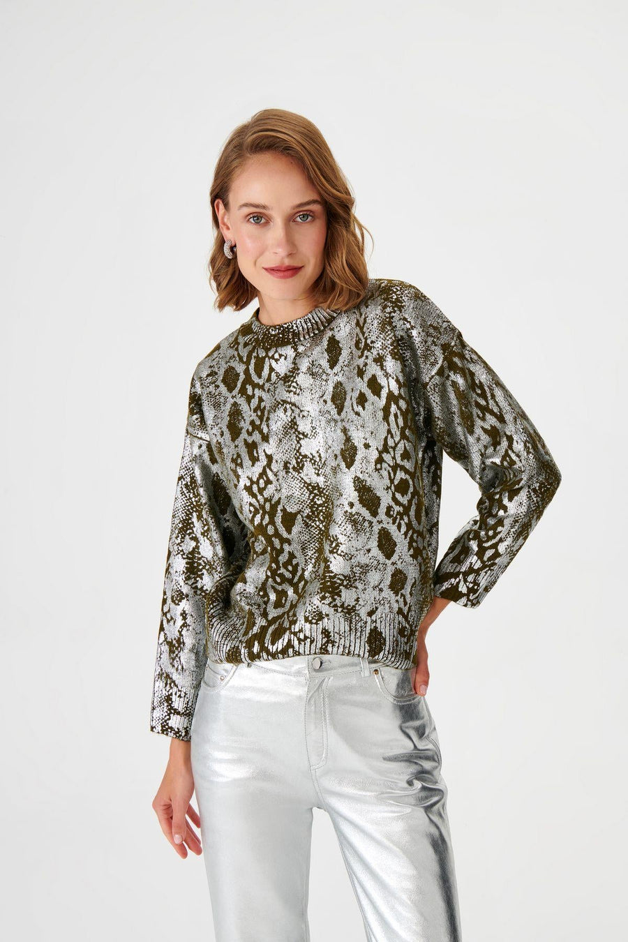 Shiny Snake Print Green Knitted Sweater | Porterist