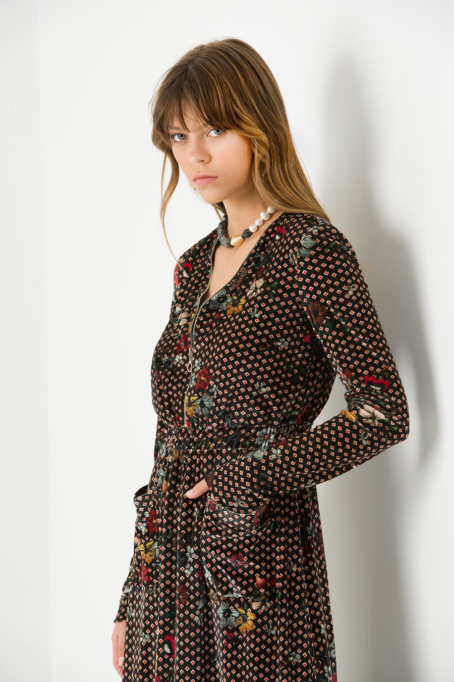Velvet Midi Dress with Large Pockets Pattern