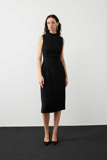 Crep Sleeveless Dress with Bow Detail at Back Black  - Porterist 1