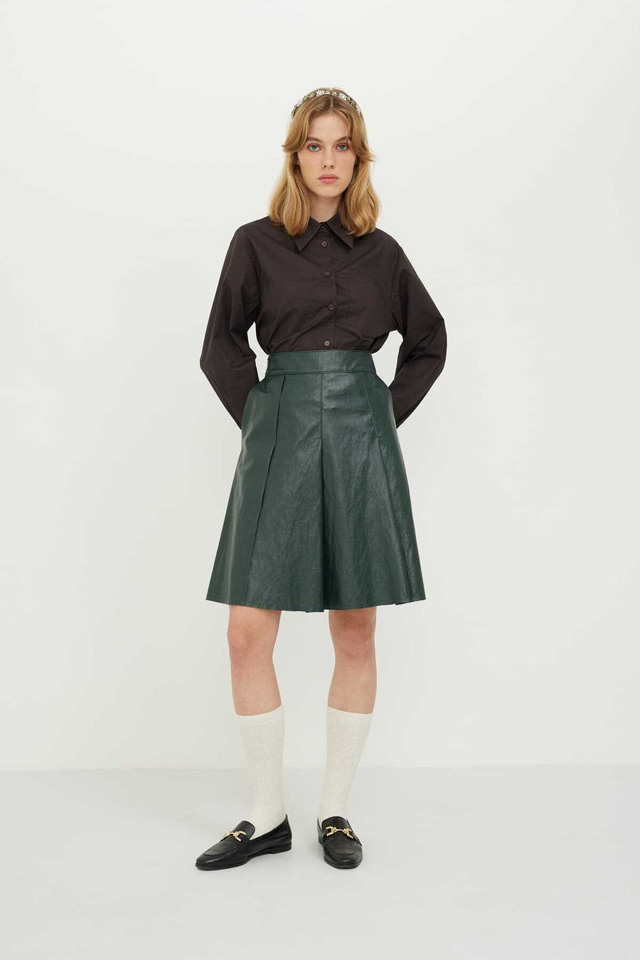 Knee Length Leather Pleated Skirt Green  - Porterist 1