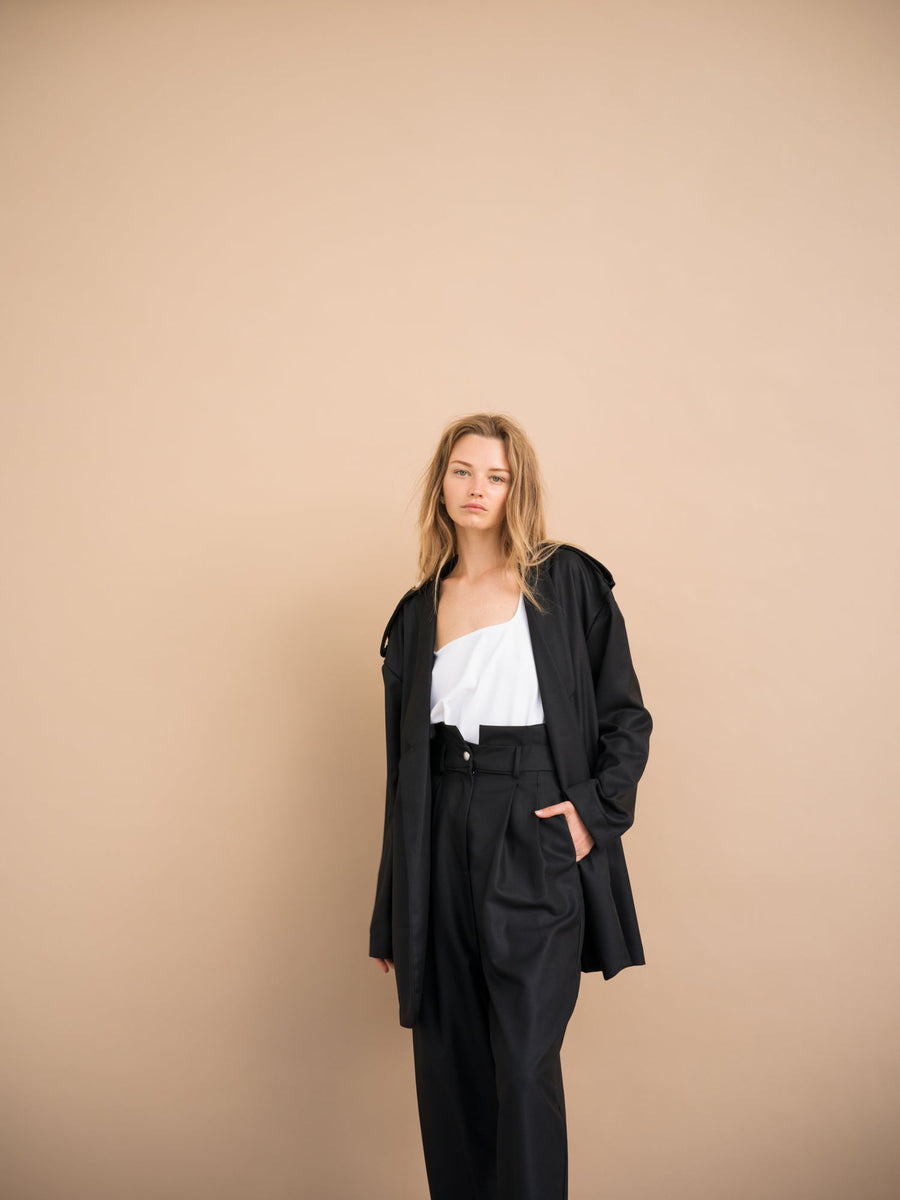 Weaver Blazer Black
