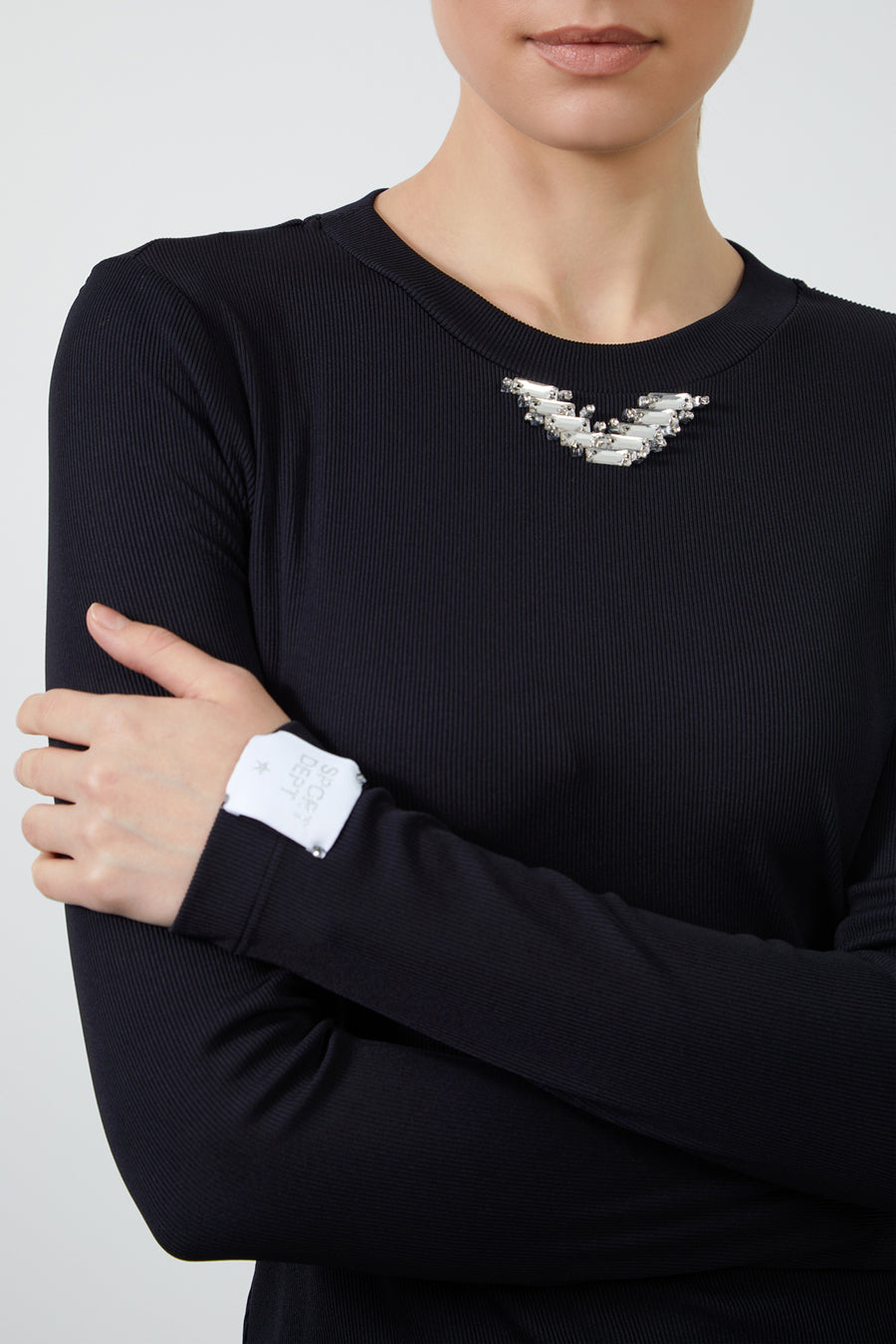 Sleeve End Label Detailed Collar Black Blouse With Stone Fınal Item - Porterist 3